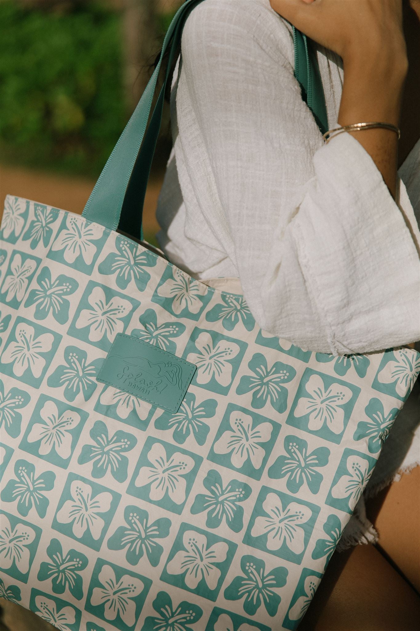 Aqua bleu rose vif Hibiscus fleur hawaïenne Aloha Pochette Aqua bleu rose vif Hibiscus fleur hawaïenne Aloha Pochette