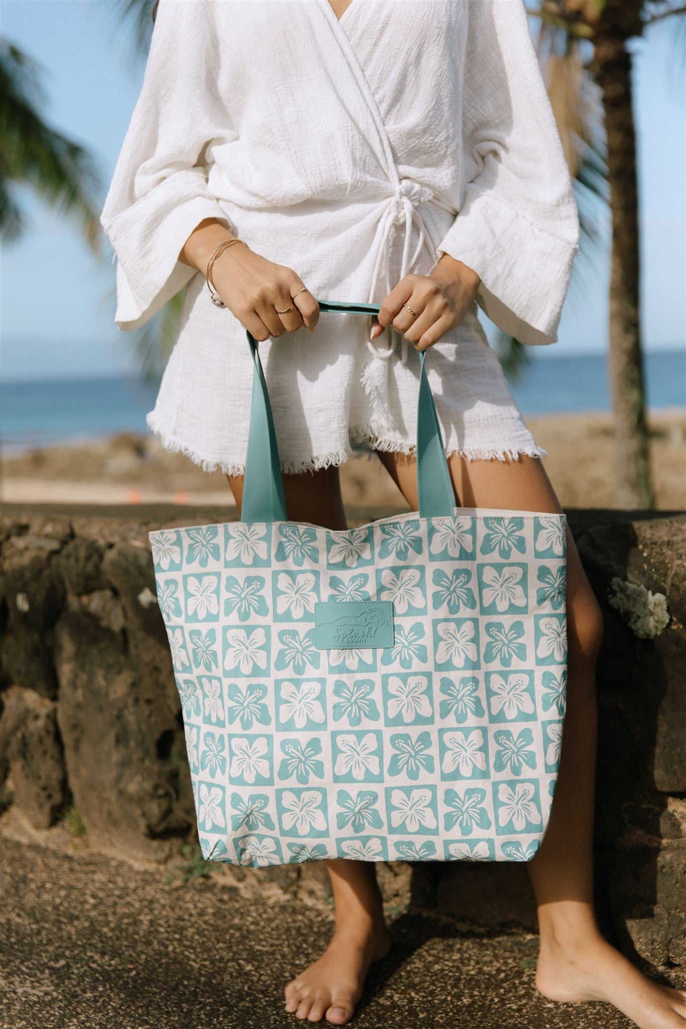 Aloha Collection X Splash Hibiscus Day Tripper – Splash! Hawaii